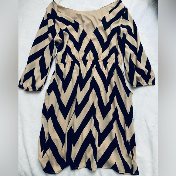 Chevron Dress - Picture 3 of 5